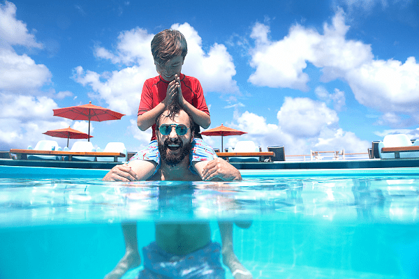 Enjoy swimming directly on the boat!