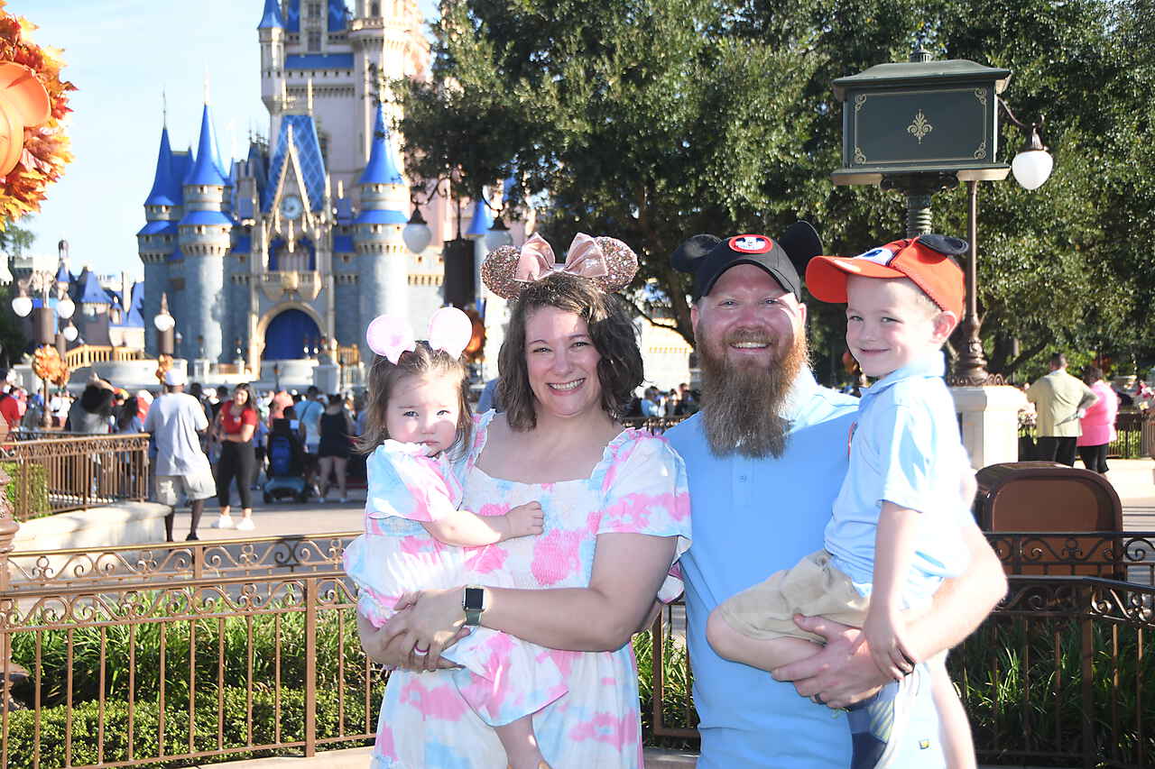 Erica Payne & Family at WDW