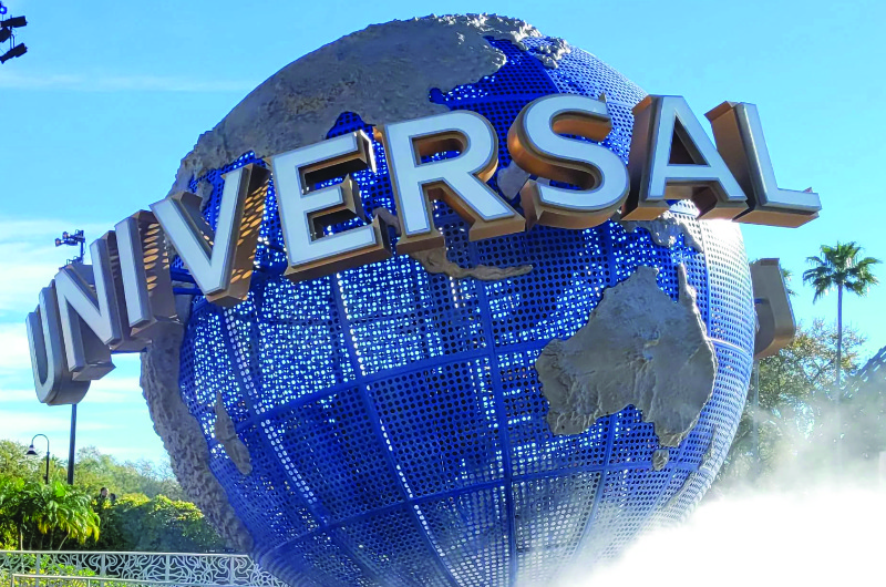 Universal Orlando Globe
